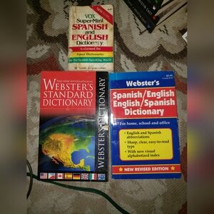 Webster's Spanish-English Dictionary SetWebsters Dictionary & 2 Spanish>English